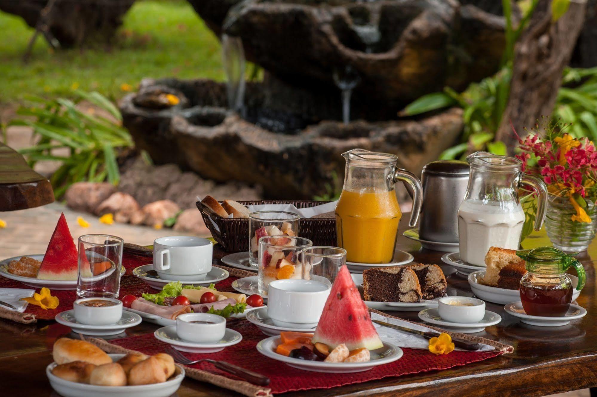 Pousada Araras Pantanal Eco Lodge Carvoalzinho Dış mekan fotoğraf